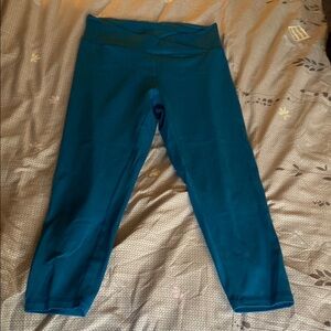 Blue Women’s 3/4 Length Leggings